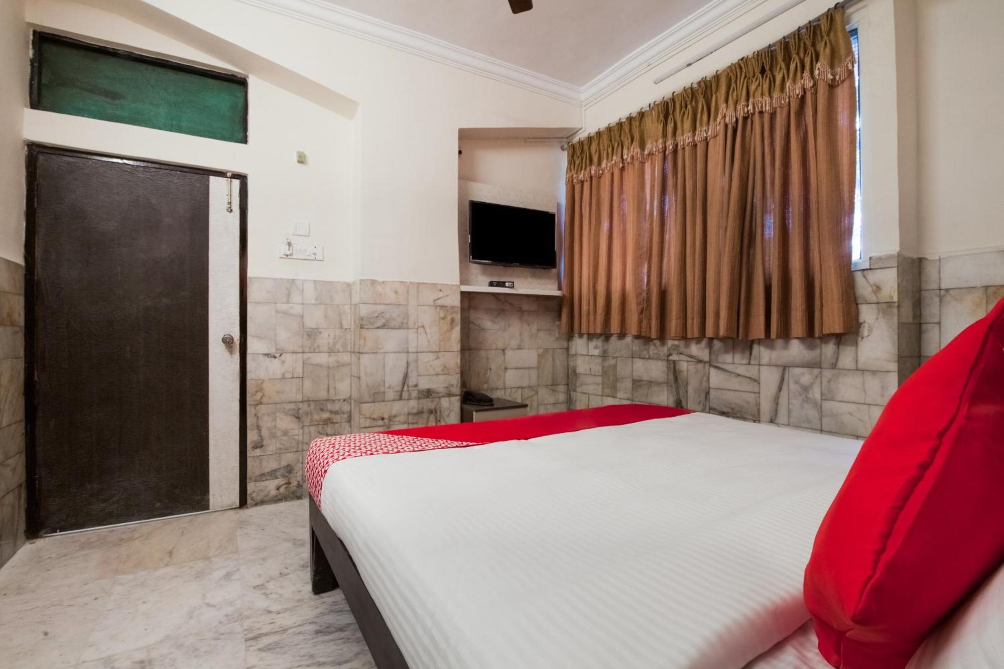 OYO 22907 Hotel Holiday Secundurabad Buitenkant foto